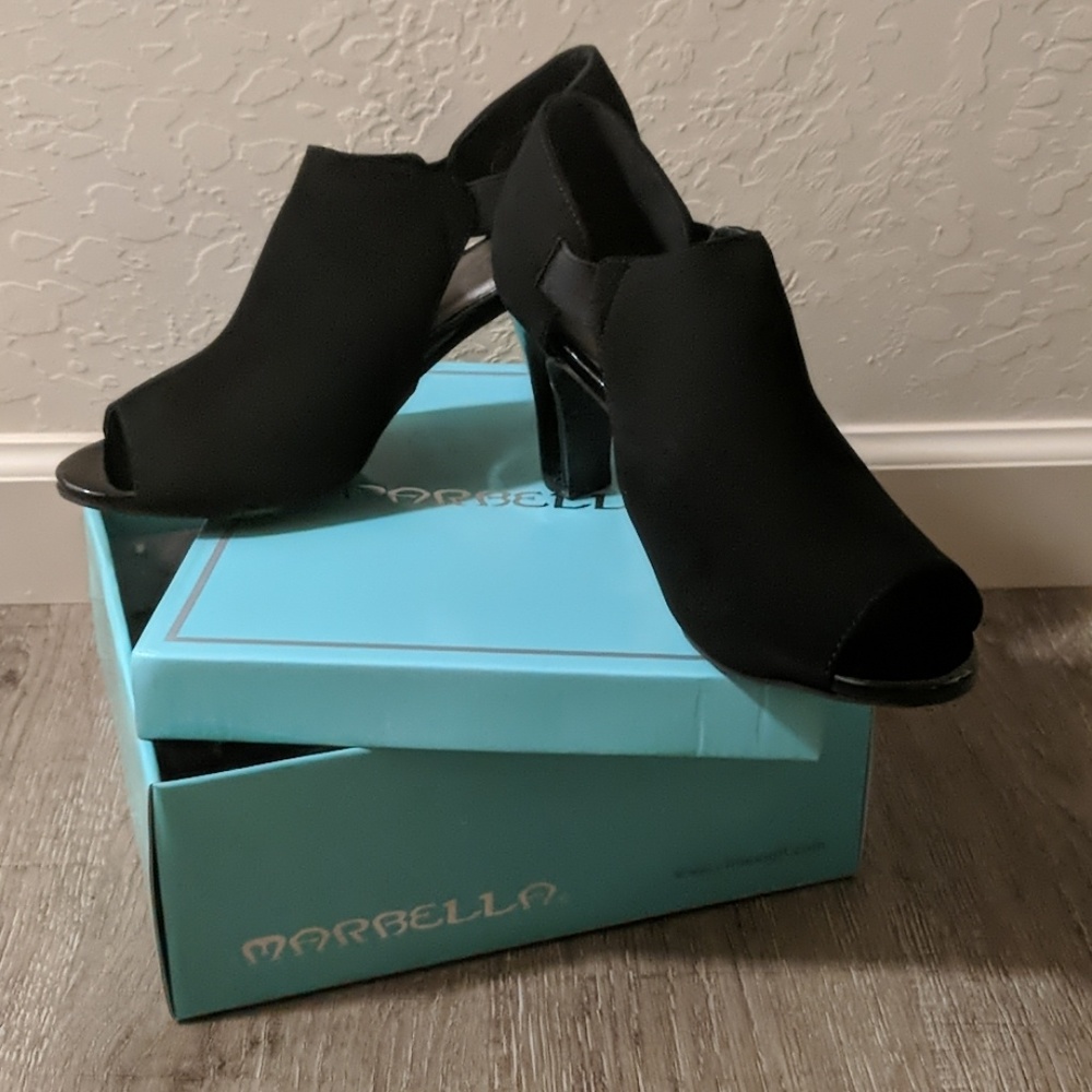Black heels